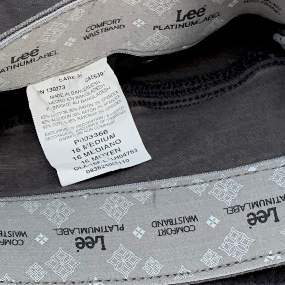 #135 Women’s Lee Platinum Label Bootcut 5 Pocket Charcoal Denim Jean Pants 16 - Picture 4 of 4